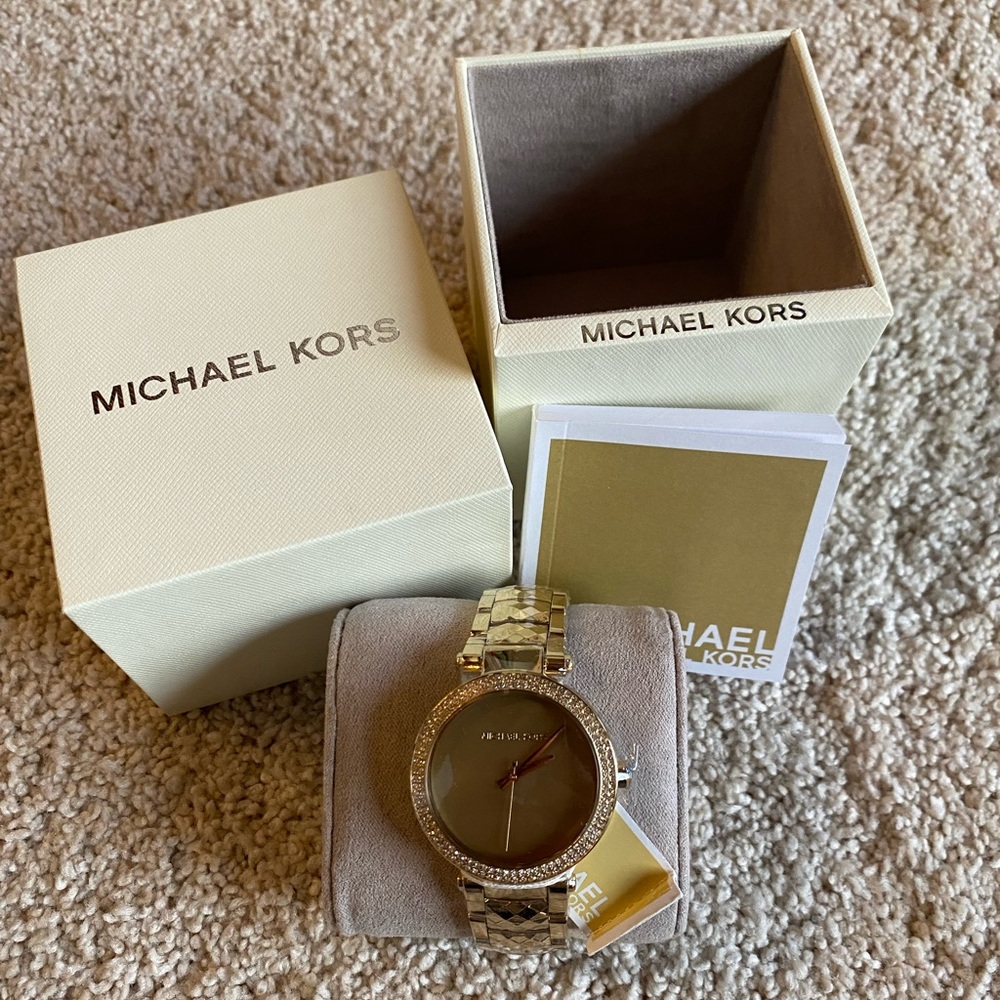Michael Kors “Parker” Gold Watch